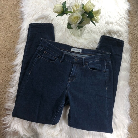 Madewell Denim - Madewell size 28 straight jeans
